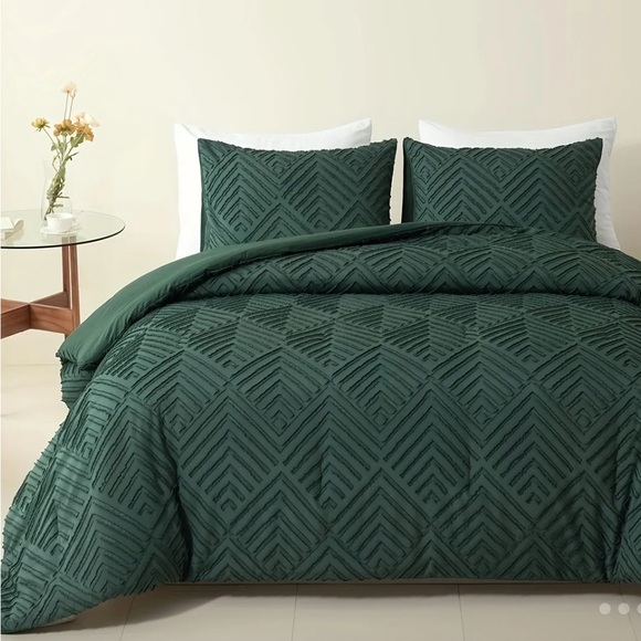 Elegant Green Bedding Set